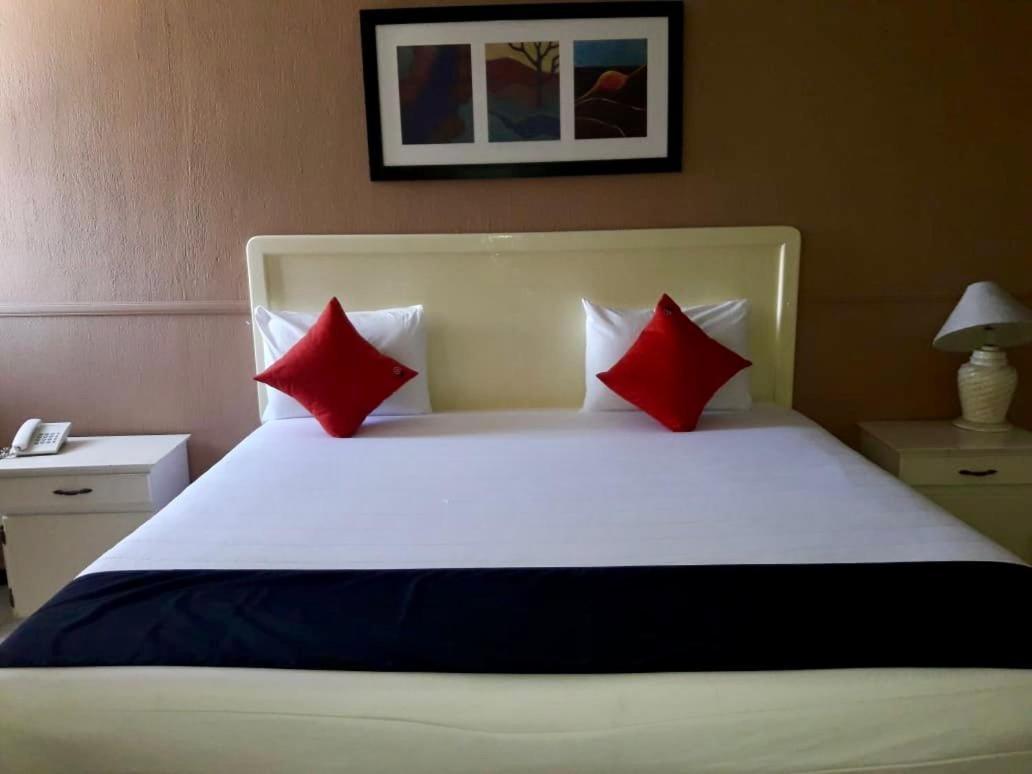 Hotel Marney Ακουασκαλιέντες Εξωτερικό φωτογραφία